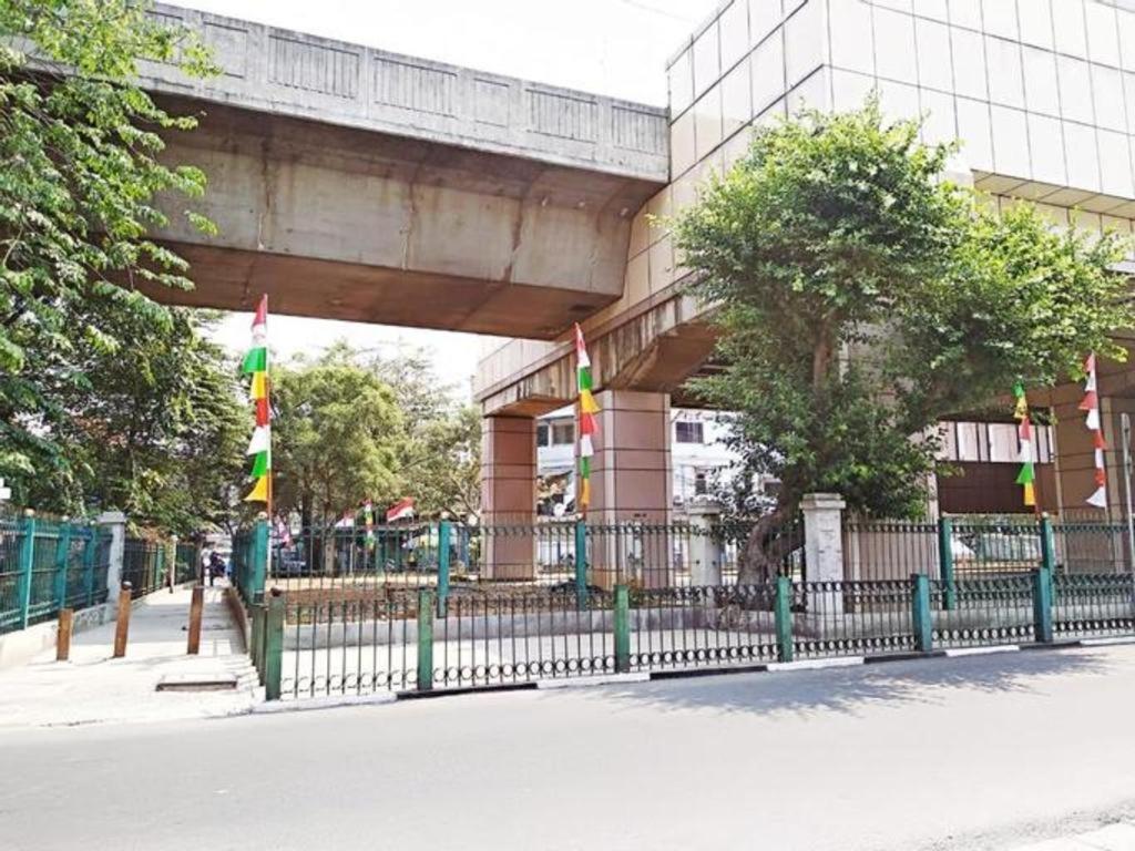 Oriental Residence Pasar Baru Jakarta Extérieur photo